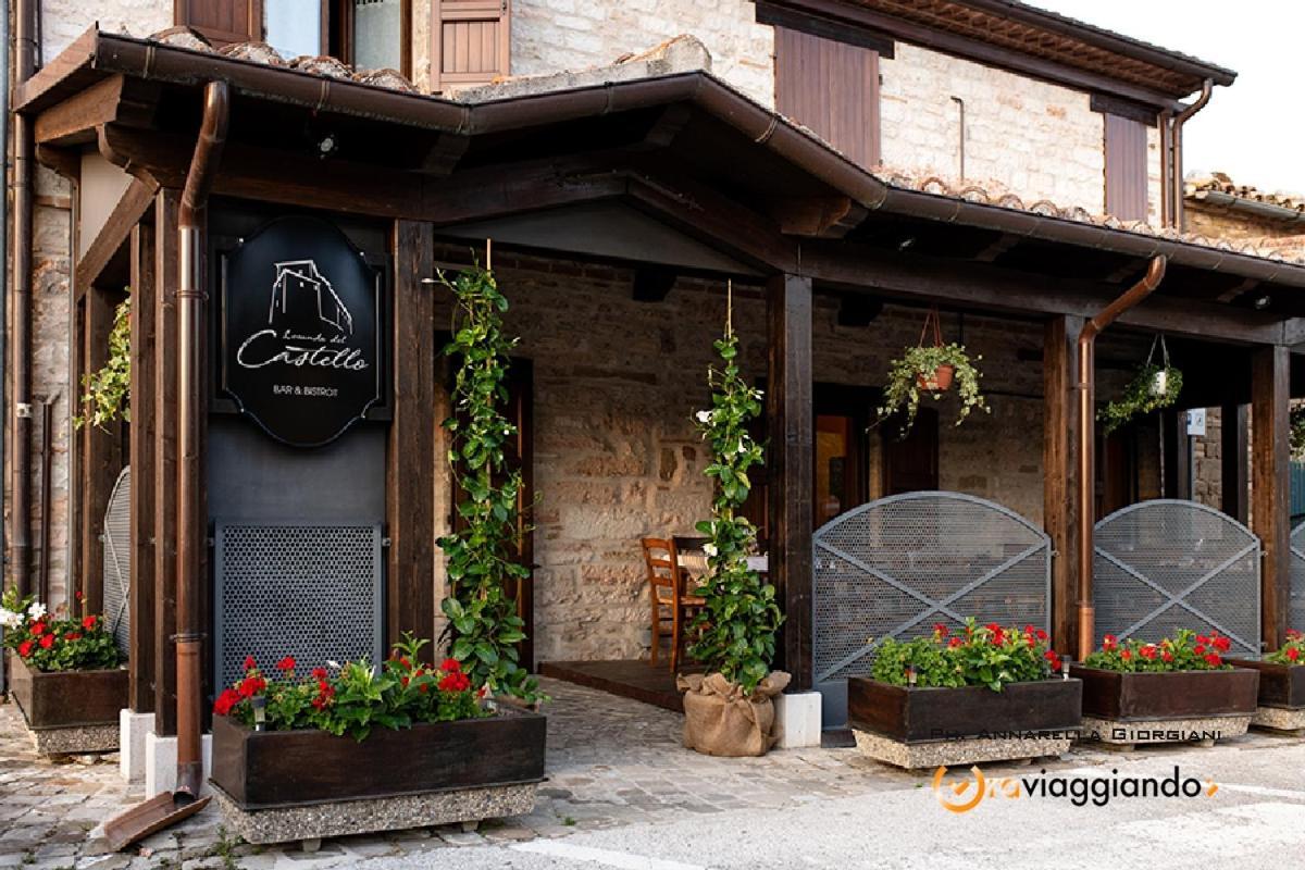 Locanda Del Castello Frontone Екстериор снимка